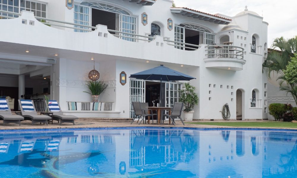 enjoy gatherings at villa la mansion